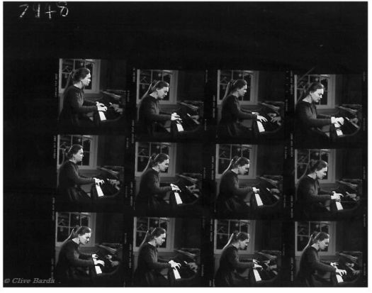 Contact sheet of photos by Clive Barda